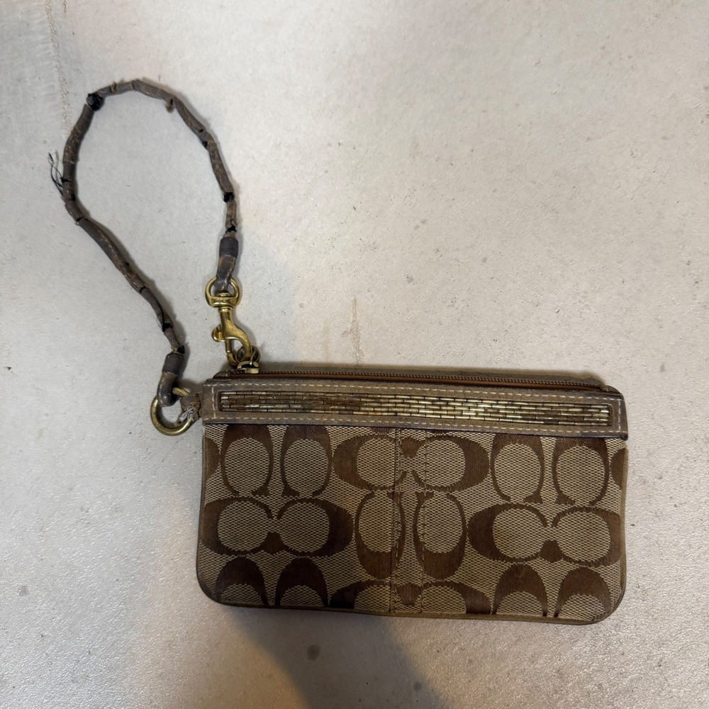 Coach Signature Canvas Beaded Wristlet Brown Monogram Pink Lining Small Bag